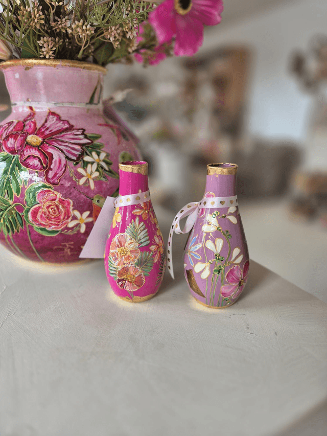 Klein Vaasje Handbeschilderd Eenvankoch (roze)
