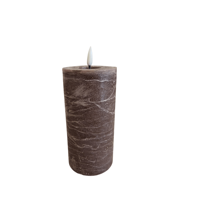 LED kaars donkerbruin 7,5 x 15 cm
