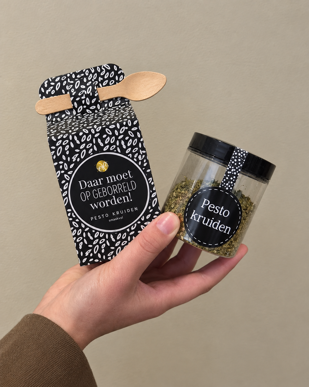 Pestokruiden – Op geborreld worden – De smaakmaker voor een gezellige borrel.
