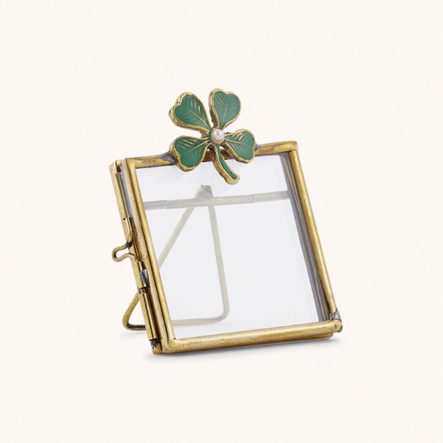 Doing goods frame klavertje S