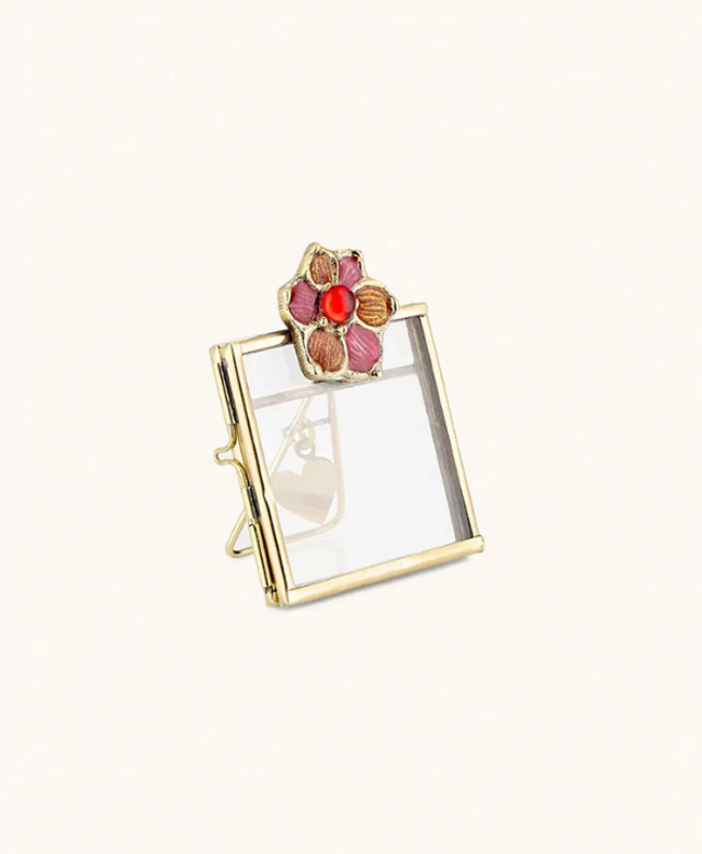Doing goods frame red flower S