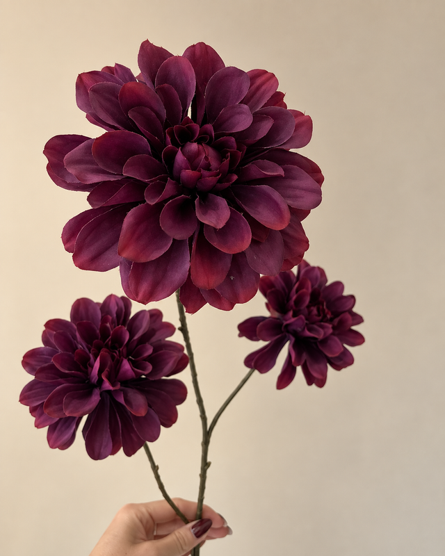 Dahlia Spray Paars | Een diepe paarse zijde bloem voor het najaar.