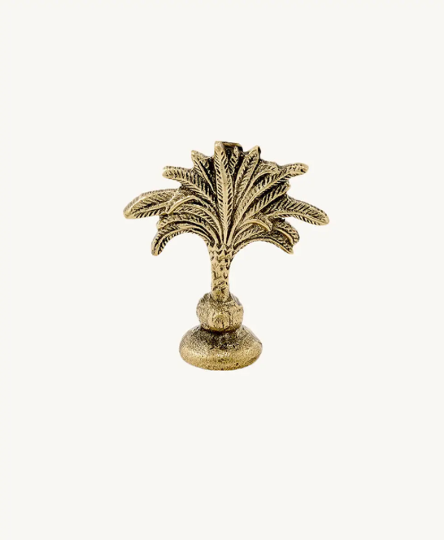 Doing goods card holder palm