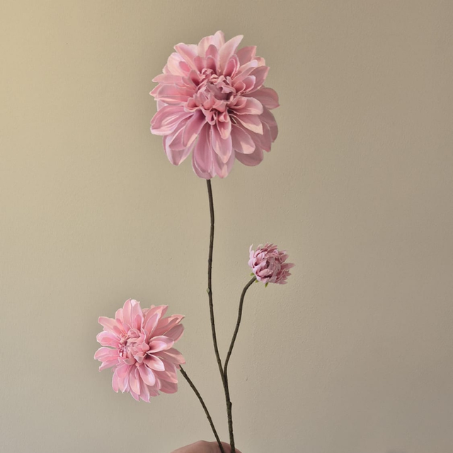 Zijden Dahlia Onesta Lichtroze
