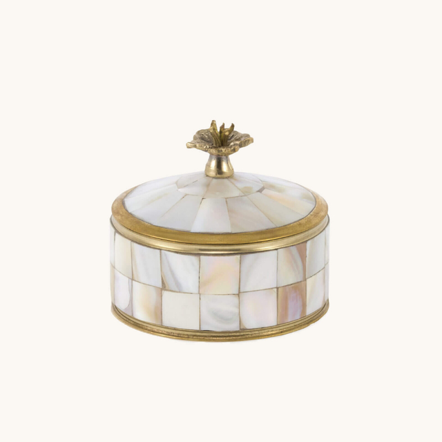 Doing goods circus box pearly M