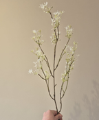 Bloem Zijden Wit Lente-ui – Breng een frisse en pure uitstraling in huis.