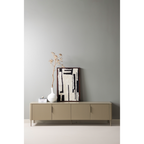TV Meubel Gunnar Mud – Tijdloos design met praktische opbergruimte.