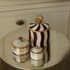 Doing goods circus box pearly M