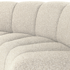 Mojo Eetbank Halfronde Hoek met Rugleuning Bouclé Beige Melange – Zachte vormen voor een speelse en luxe eethoek.