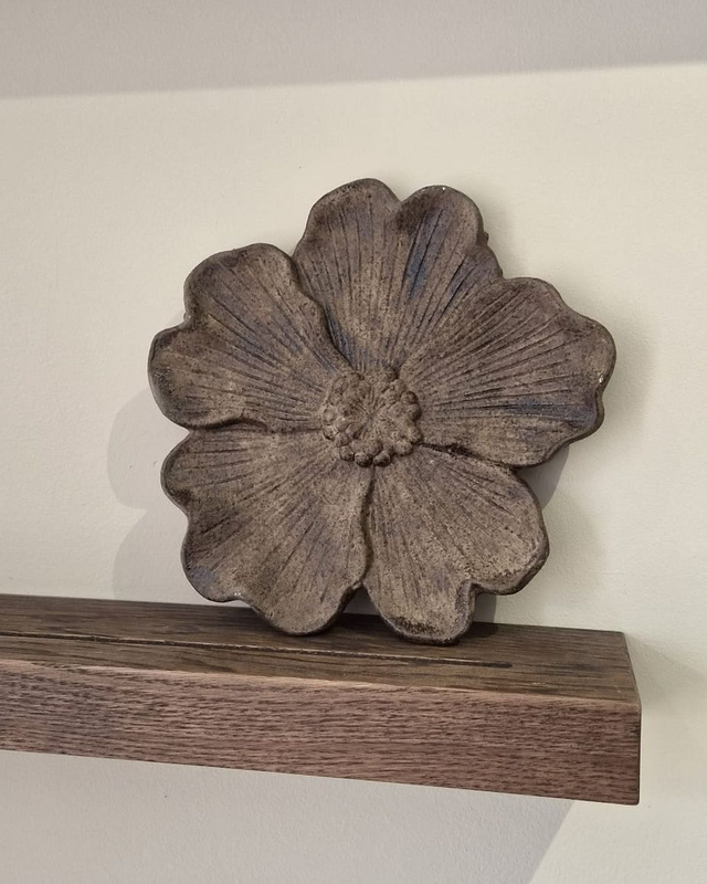 Plateau Floral S bruin – Een decoratief item voor op tafel of dienblad